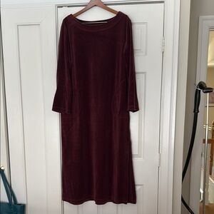 Donna Karan Burgundy Velvet Nightgown